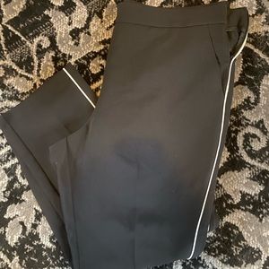 3/$20 Vera Wang Dresspant